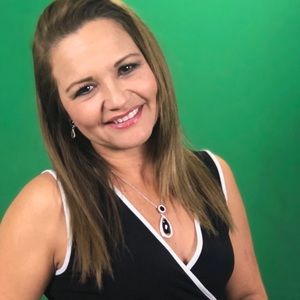 Meet your Posher, Diana